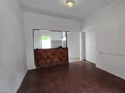 Depto Tipo Casa en Alquiler 26 años