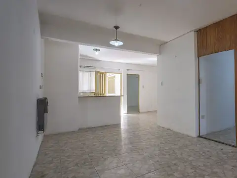 Depto Tipo Casa en Venta de 2 ambientes