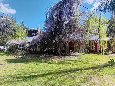 VENTA de Importante Lote, en Esquina, de 3.100 metros cuadrados mas casa quinta en Canning