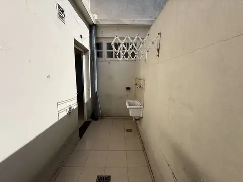 ALQUILER ph 3 ambientes Gerli, Lanus Este