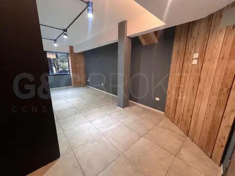 Oficina en Alquiler en Barrio Parque Leloir, USD 600