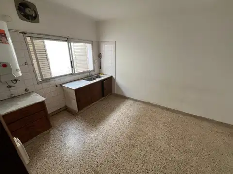 VENTA   MUY BUENA UBICACION   AYACUCHO