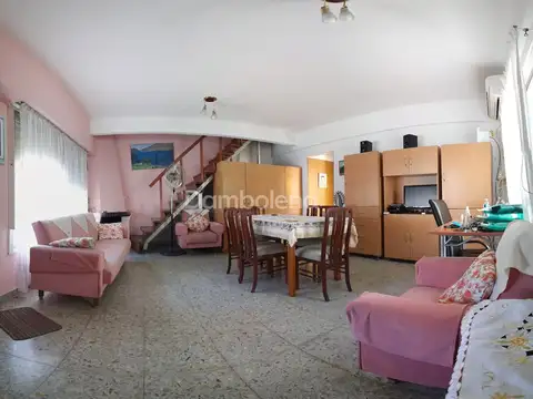 Casa  en Venta o permuta ubicado en Villa Adelina, San Isidro, G.B.A. Zona Norte