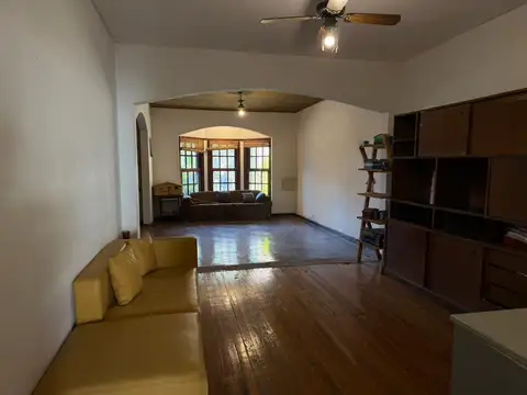 Casa en Venta en Quilmes, USD 130.000