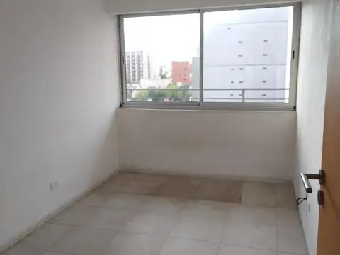 Departamento en Alquiler en Flores, $ 900.000