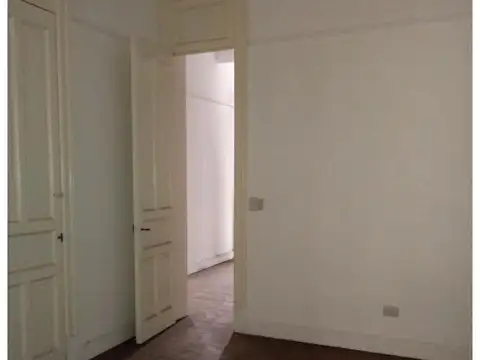 Depto Tipo Casa 6 ambientes con 3 baños