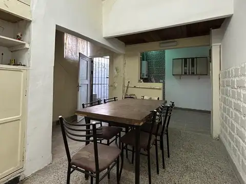 Casa en alquiler en  zona norte dos dormitorios terraza garage alberdi amoblada