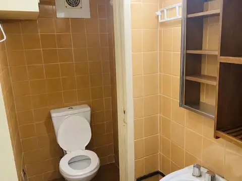 Local en venta - Tribunales - Centro