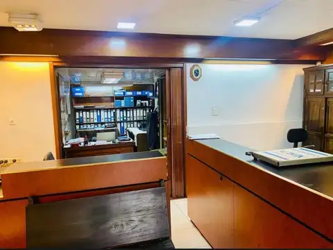 Local en Venta en Tribunales, USD 129.000