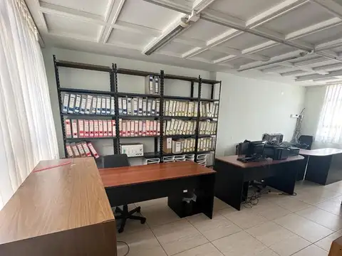 Oficina en venta - 250 m2 - Monserrat Centro EXCELENTE ESTADO