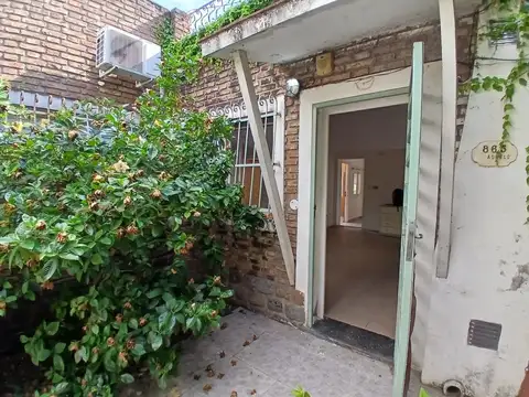 Dr. Pedro José Agrelo 800