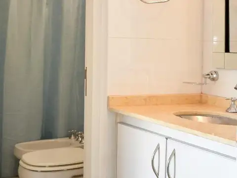 Departamento 3 ambientes con 2 baños