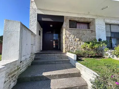 Venta depto 4 amb + cochera Punta mogotes