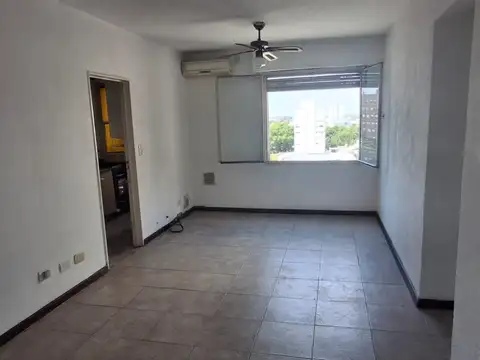 Ricardo Balbin  al 2300