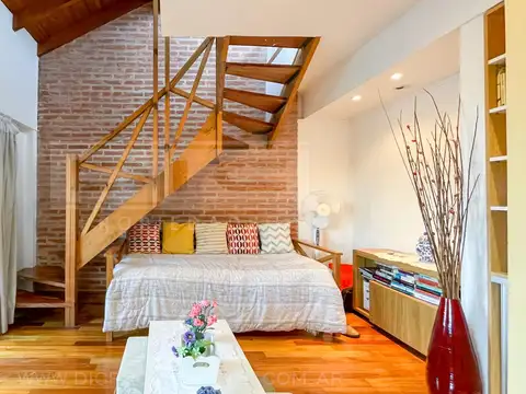 Depto Tipo Casa en Venta de 2 ambientes