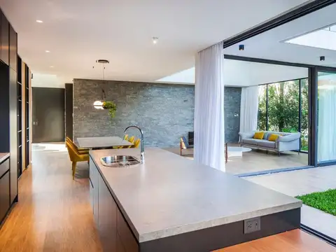 Casa en Venta al Noroeste