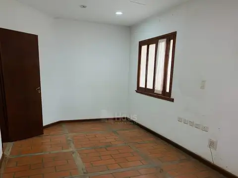 Casa en Venta en Firmat, USD 130.000