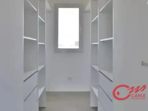 Casa 6 ambientes con 3 baños