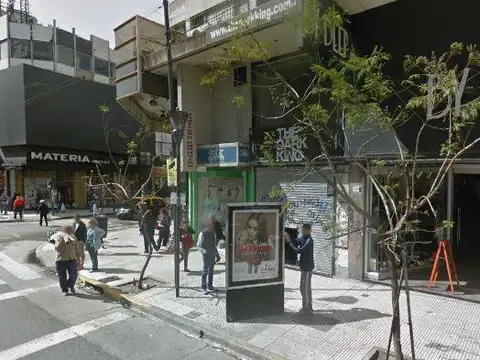 VENTA LOCAL COMERCIAL ONCE AV CORRIENTES Y PASO