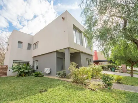 VENTA CASA EN SAN MATIAS LOTE INTERNO