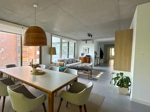 Acasusso 100, Piso 2