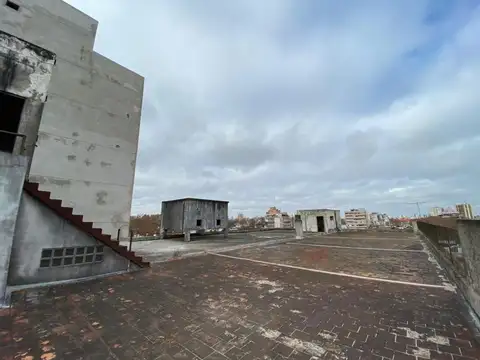 Av San Martin al 3400, Paternal