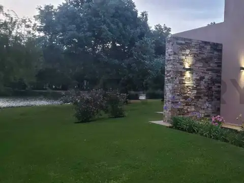 Casa en Alquiler 2015 años