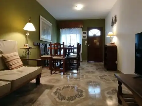 Depto Tipo Casa en Venta de 3 dormitorios