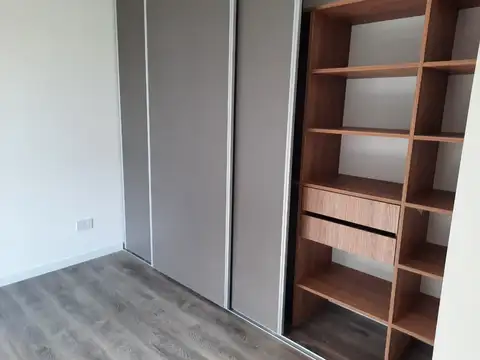 Departamento en Alquiler en Funes, $ 850.000