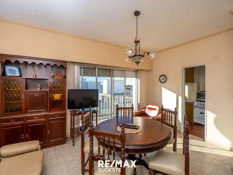 VENTA DEPTO 3 AMBIENTES MONTE HERMOSO CENTRO