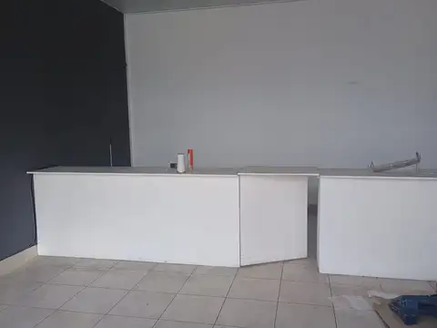Local en Alquiler en San Justo, $ 3.500.000