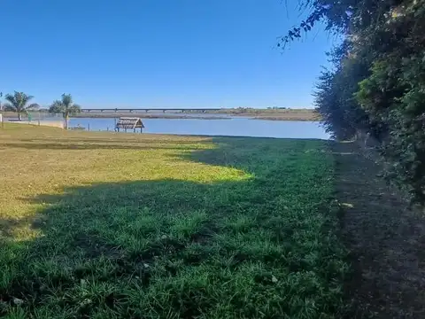 Terreno en Venta 25  mts Frente