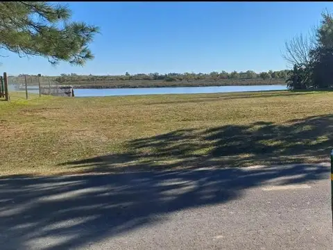 Terreno en Venta en Victoria, USD 150.000