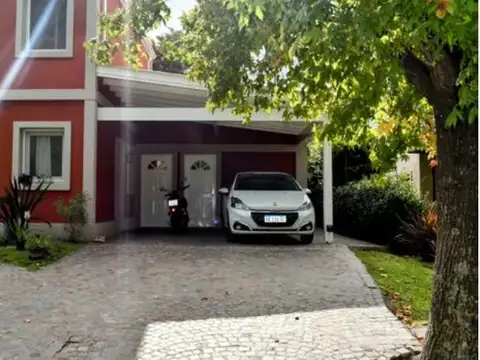 Casa en Venta en Pilar Del Este, USD 260.000