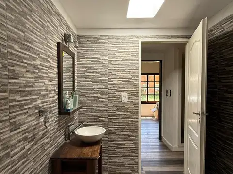 Casa en Alquiler en El Jaguel, USD 900