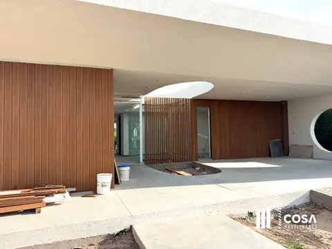 Venta Casa 3 dormitorios más estudio Vida Barrio Cerrado Funes