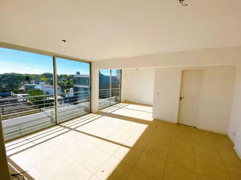 Departamento en Alquiler en Beccar Alto, $ 550.000