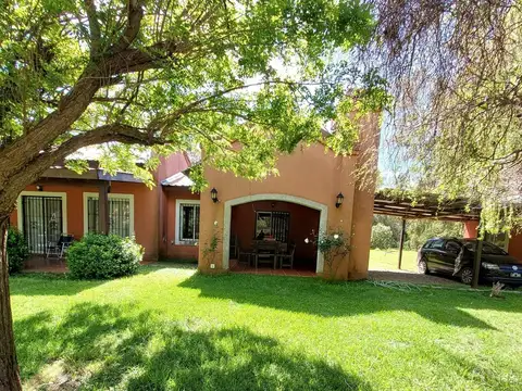 Casa en Venta en El Solar De La Capilla, USD 260.000