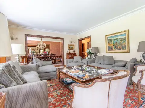 Excelente residencia de categoría, en Lomas de San Isidro