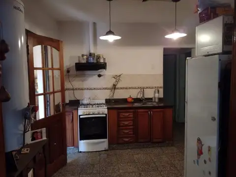 Casa en Venta en Adrogue, USD 130.000