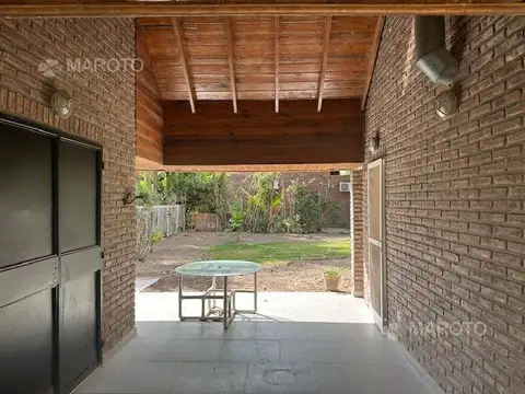 Casa en Alquiler en Barrio Cerrado Los Horneros, USD 1.200