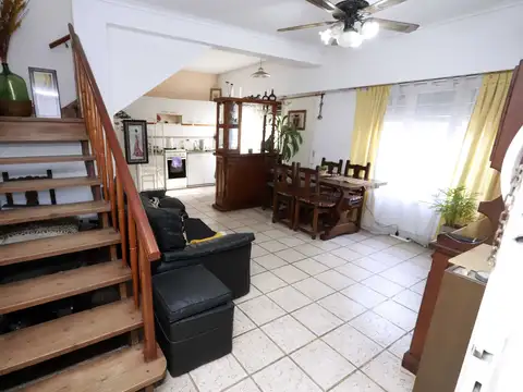 Depto Tipo Casa en Venta 55 años