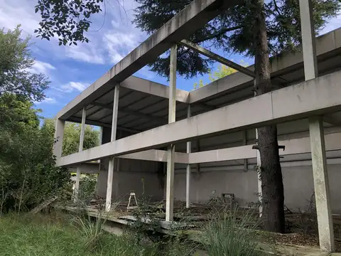 Terreno en Venta en 467 esq. 144 City Bell - Alberto Dacal Propiedades