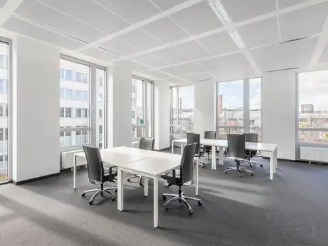 Av. Gral. José Gervasio Artigas 2025