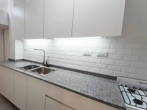 Departamento en Alquiler en Caballito, $ 890.000
