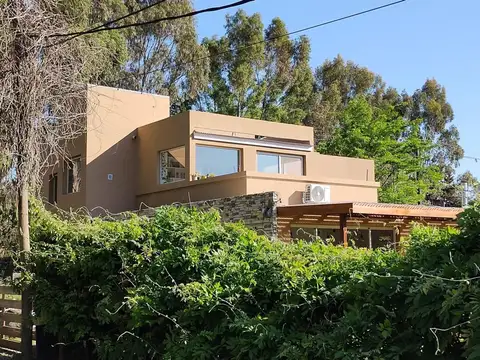 ALQUILE CASA 5 AMBIENTES -PILETA EN BARRIO CERRADO SAN JUAN.