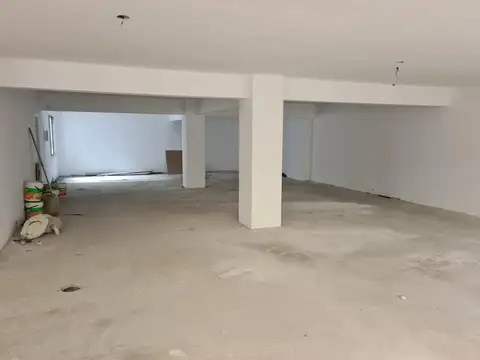 Oficina en Alquiler al Norte