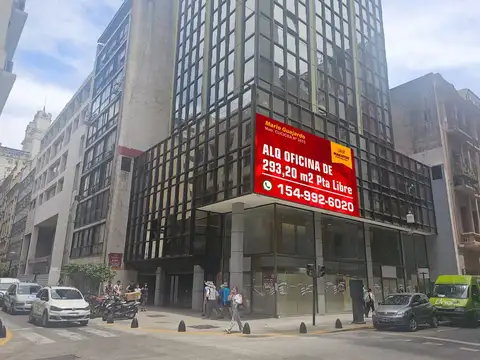 Esmeralda 600, Piso 1