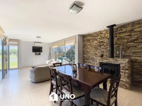 La Carolina Golf & Country Club - Casa de 3 Dormitorios.