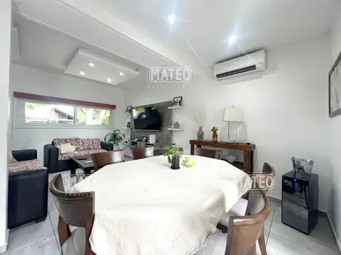 Casa 4 ambientes con 2 baños